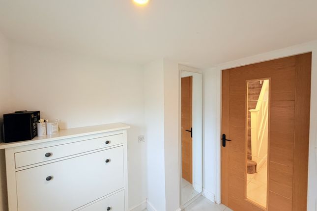 122, Oadby Road, Wigston photo 2
