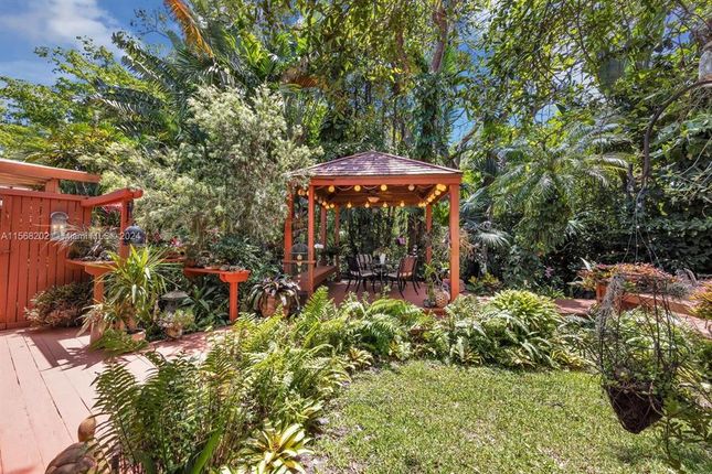 Property for sale in 14630 Bonito Dr, Coral Gables, Florida, 33158, United States Of America