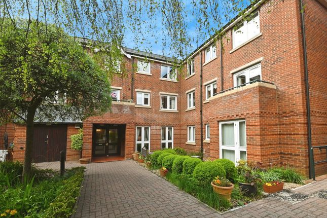 2-bed house on 67, Georgian Court, Spalding, £60,000