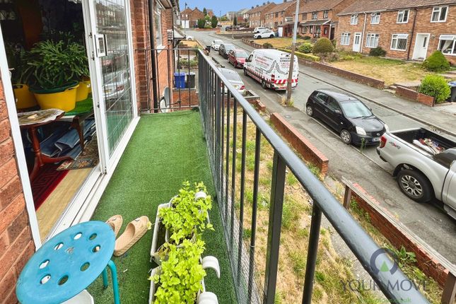 17, Roberts Green Road, Dudley photo 3