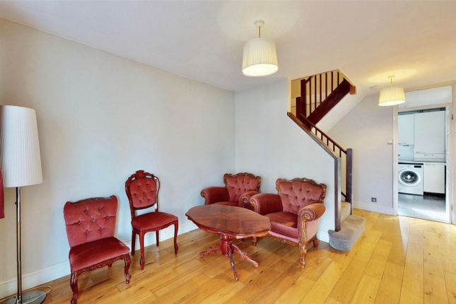 Willowbrook Road, Southall photo 5