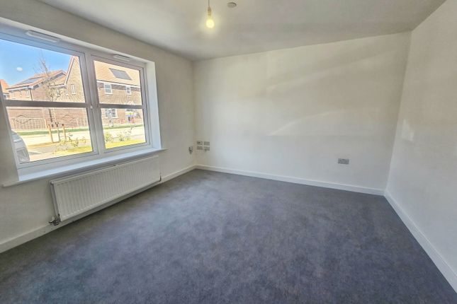 26, Oak Road, Deeside photo 3