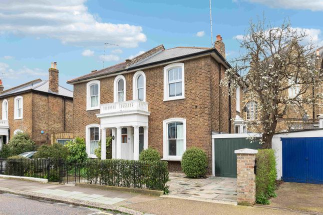 Semi-detached house to rent in Ravenscourt Road, Ravenscourt Park, Hammersmith