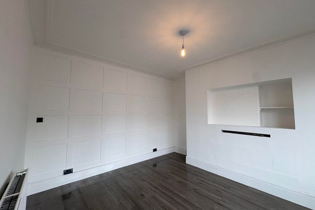 44, St. Vincent Avenue, Blackpool photo 2