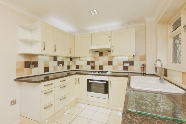 10, Cypress Grove, Kent photo 2