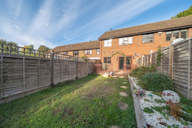 Riverside Close, Orpington photo 4