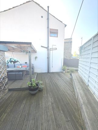 1, Keighley Road, Bingley photo 5