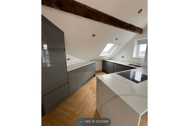 Flat, Bank House Grange Road, West Kirby, Wirral photo 4
