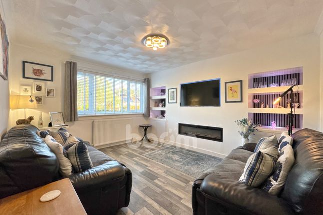 Shaw Place, Dalry photo 2