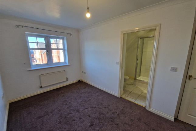 15, Chassagne Square, Crewe photo 4