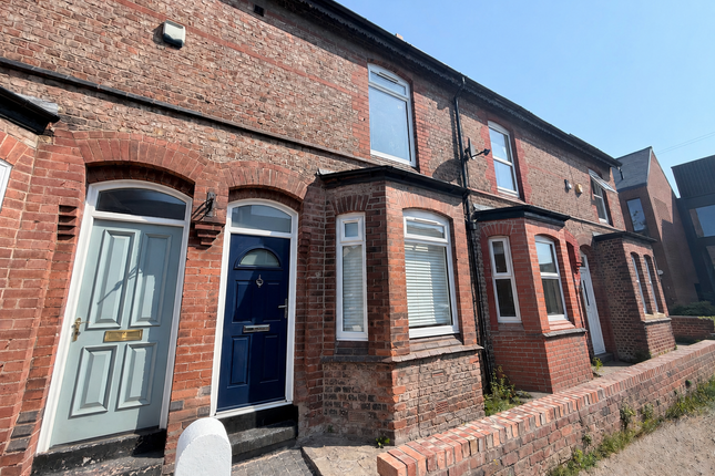 4-bed house on 9, ALTRINCHAM, £2,300/mo