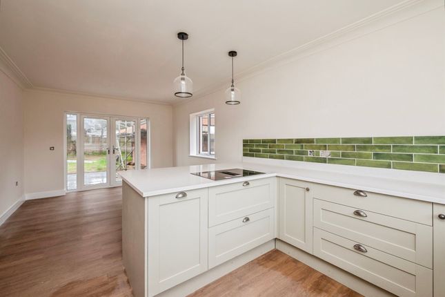 7, Mede Court, Low Road, Great Yarmouth photo 3