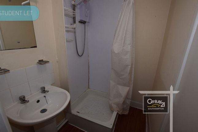 Flat 4,  26, Westwood Road, SOUTHAMPTON photo 3