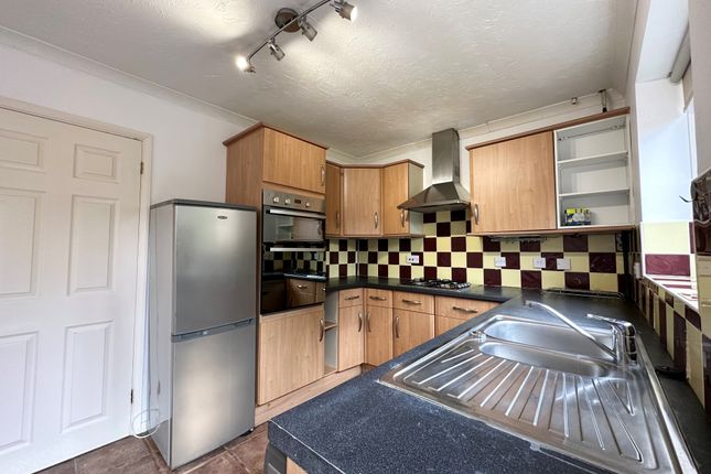 12, Munday Court, Bracknell photo 4