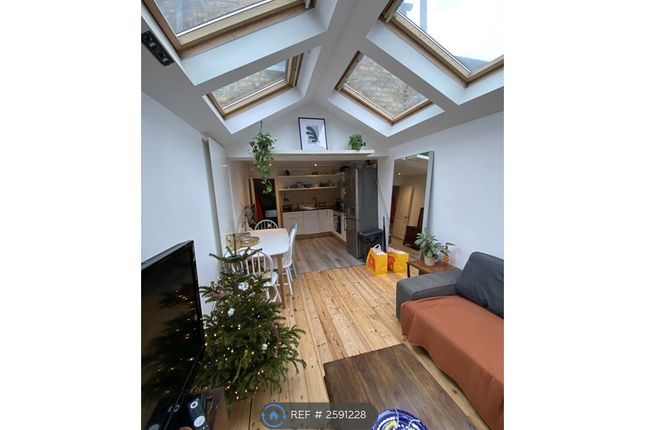 Living Room Facing Kitchen