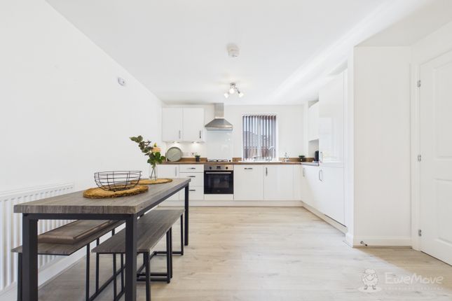 Apartment 1, Turner Court, 14 Hopkins Way, Hythe photo 4