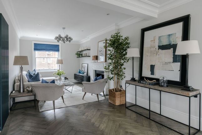 Flat for sale in Montagu Square, Marylebone, London