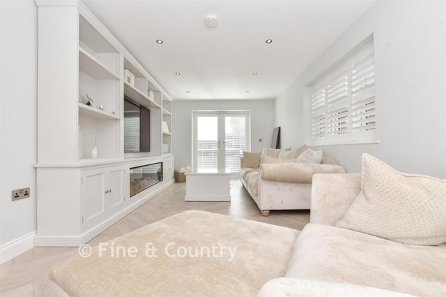 4-bed detached on 12, Mill Lane, Dover, £950,000