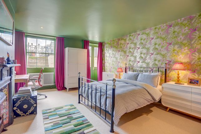 Bedroom11