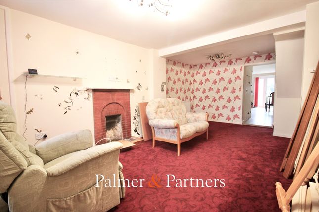 57, Mill Street, Clacton-on-Sea photo 3