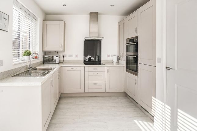 36, Dale Acre Way, Derby photo 2