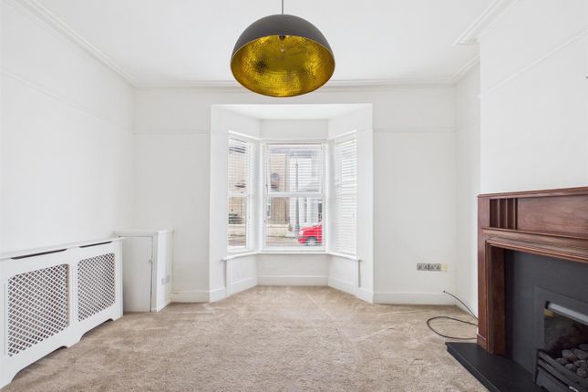 12, Balmoral Road, Wallasey photo 3