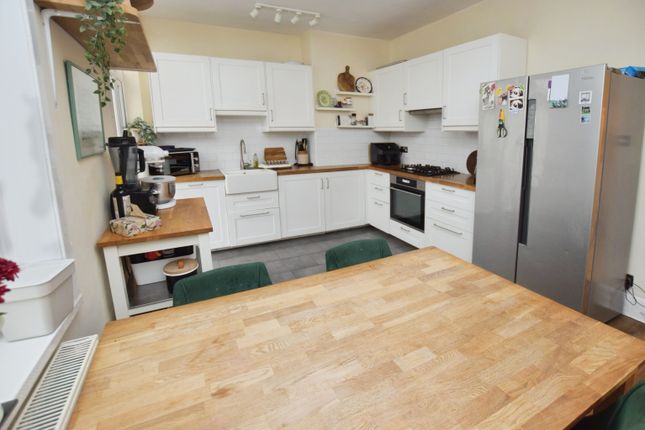 23, St. Sidwells Avenue, Exeter photo 4