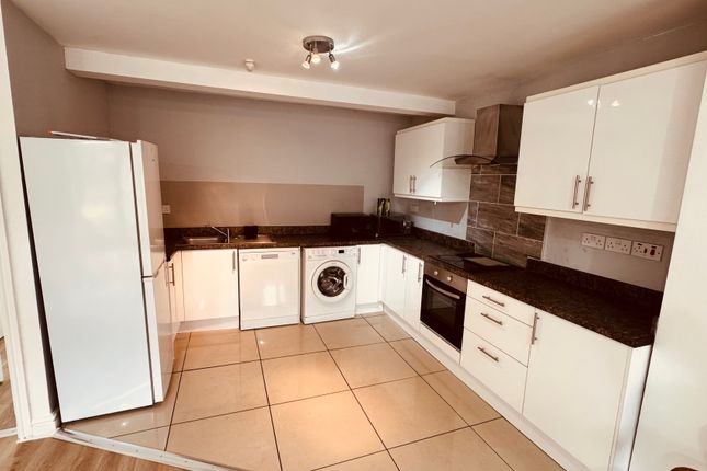 88, Gerald Road, Salford photo 4