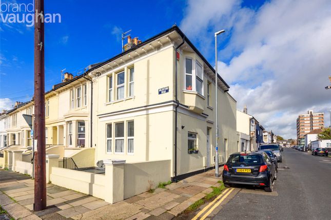 Thumbnail Flat to rent in Goldstone Road, Hove, East Sussex