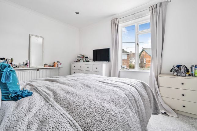 Terraced house for sale in Newtown Gardens, Henley-On-Thames, Oxfordshire