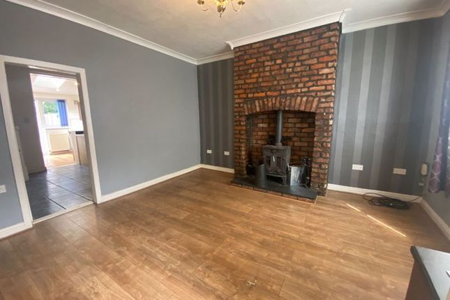23, Thornley Street, Manchester photo 2