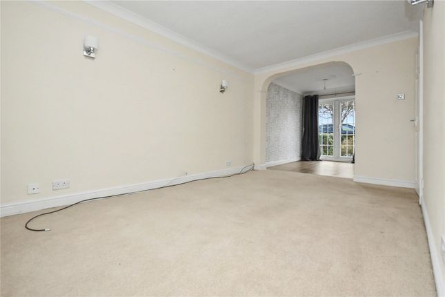 42, Main Street, Leeds photo 3