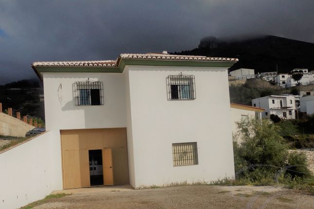 Semi-detached house for sale in Canillas De Aceituno, Axarquia, Andalusia, Spain