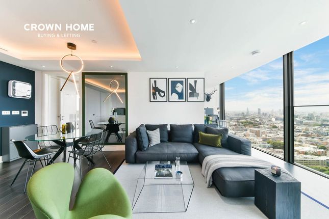 184 Carrara Tower, London photo 2