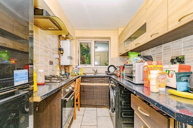 14, Kimpton Close, Hemel Hempstead photo 3