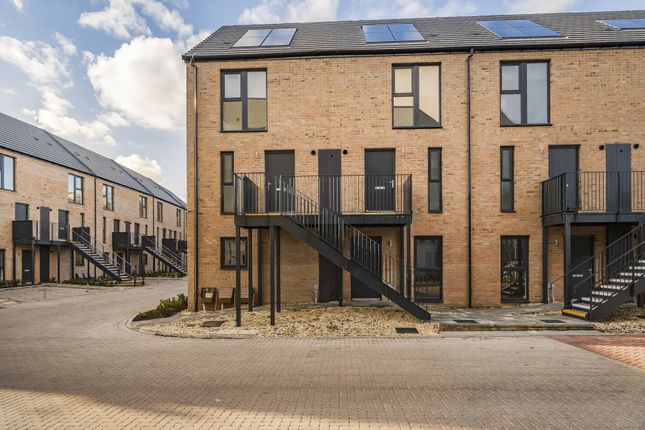Thumbnail Maisonette to rent in Kilpatrick Grove, Bonnington, Edinburgh