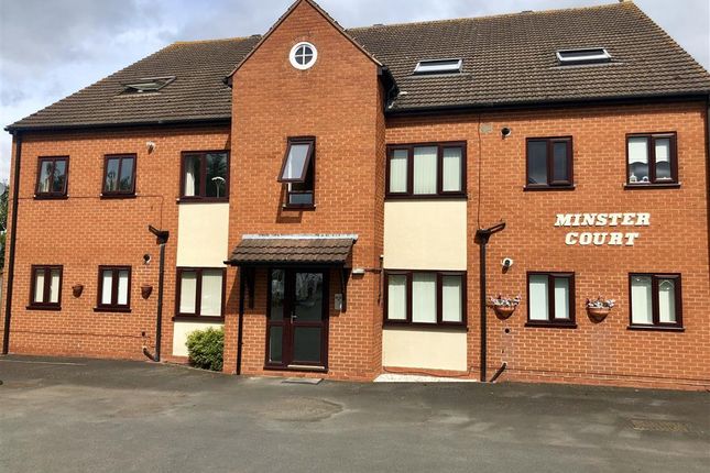 Flat to rent in St. Michaels Close, Stourport-On-Severn
