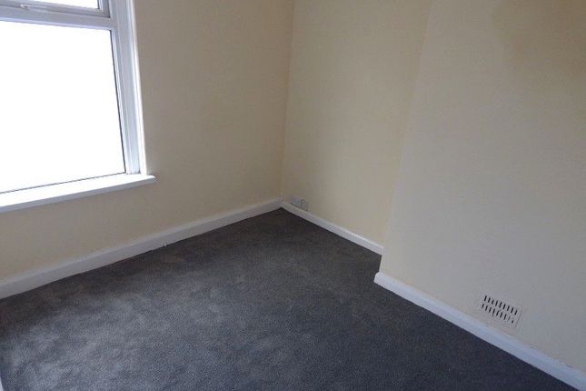 End terrace house for sale in Greenwood Road, Gardners Lane, Neath .