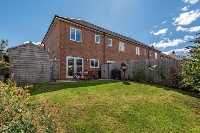28 Pickering Gardens, Harrogate photo 4