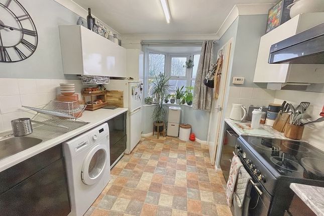 End terrace house for sale in Hollow Rise, High Wycombe