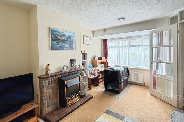23, Rachel Gardens, Birmingham photo 3