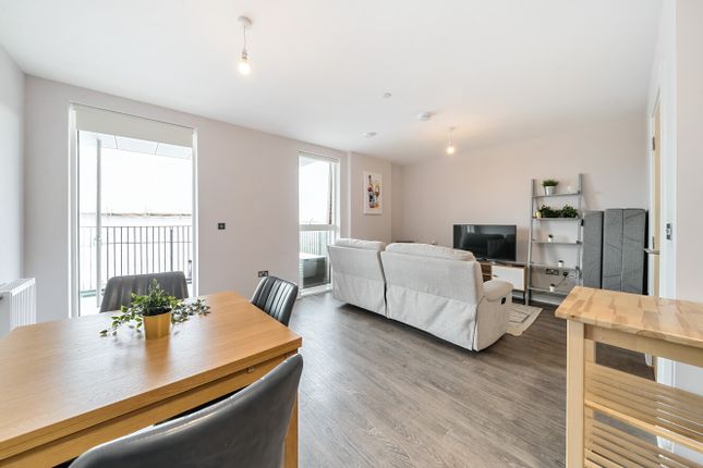 Flat Twenty Six, Minnow Apartments, London photo 2