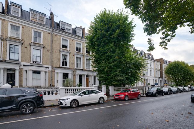 Flat to rent in Elsham Road, London