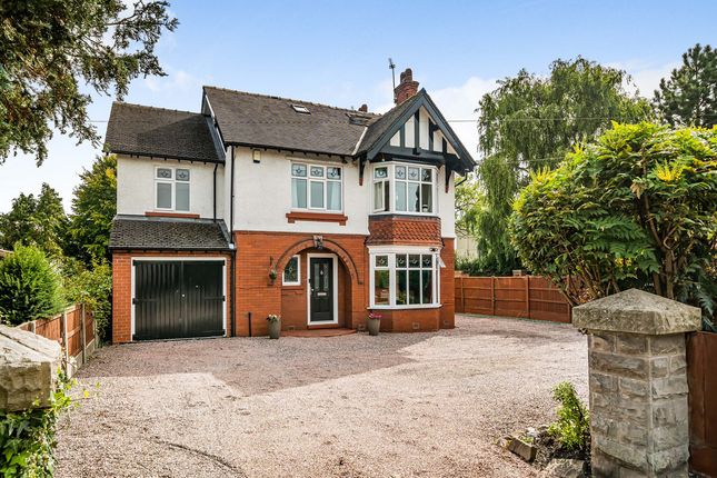 Thumbnail Detached house for sale in London Road South, Poynton
