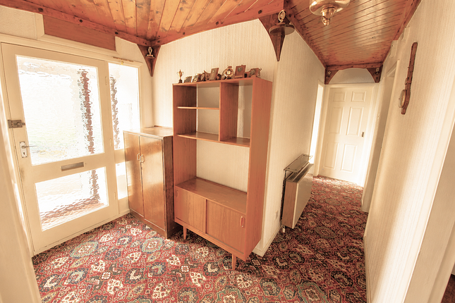 47, Elm Drive, Doncaster photo 3