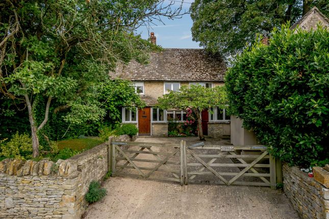 Thumbnail Cottage for sale in Victoria Road, Quenington, Cirencester, Gloucestershire