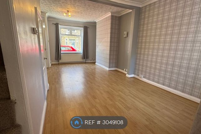Yeoman St, Redcar photo 3