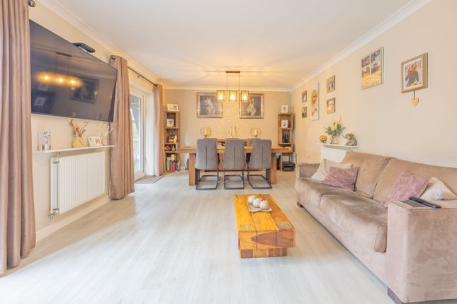 22, Halletts Road, Taunton photo 4