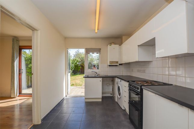 3, Tern Way, Brentwood photo 4