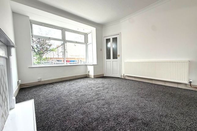 199 Chester Close, Blackburn photo 3